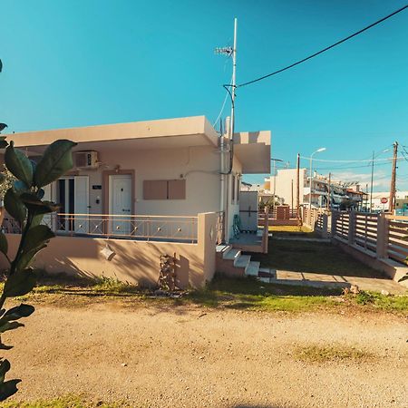 Crystal Cherry Apartment Preveza Luaran gambar