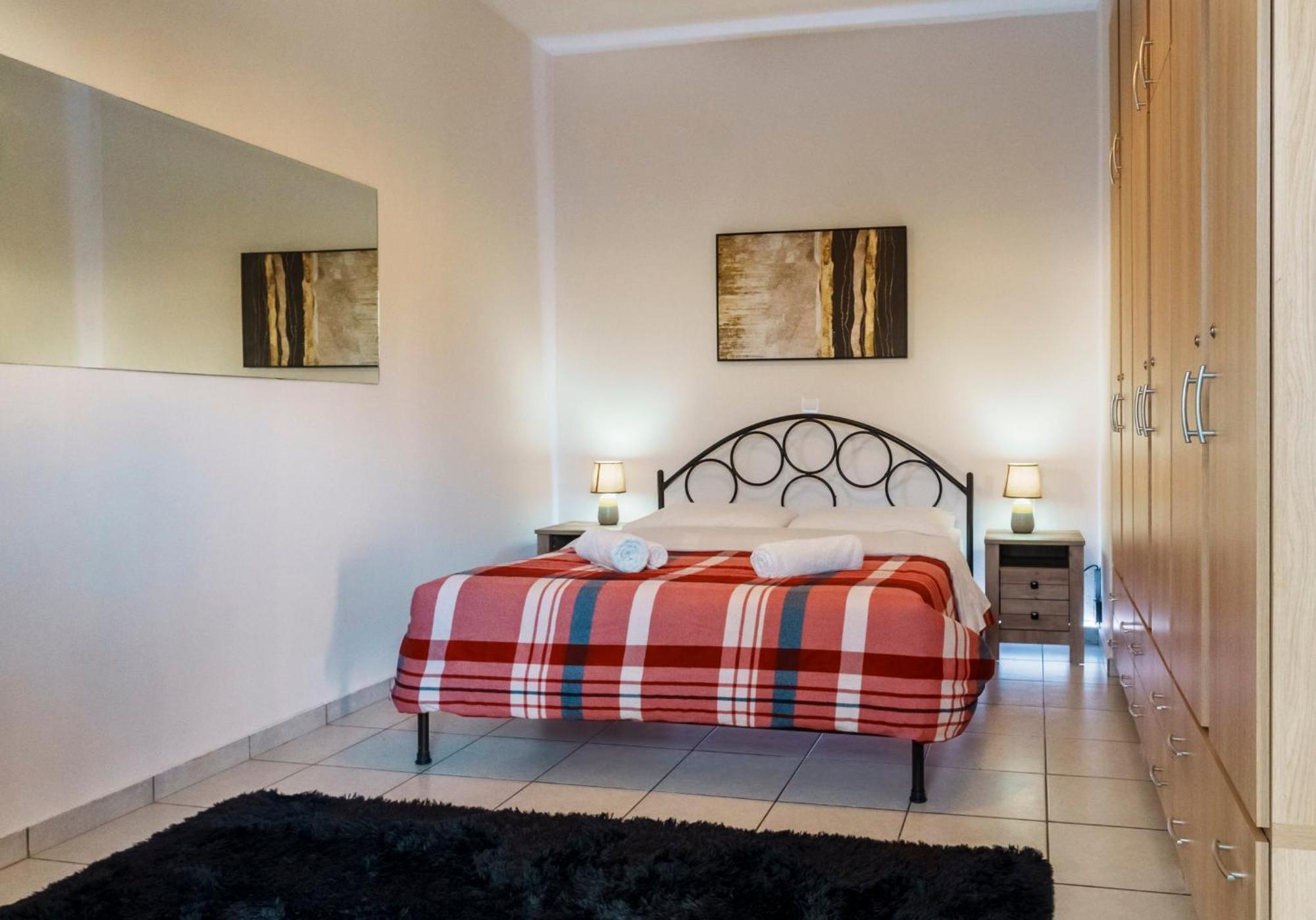 Crystal Cherry Apartment Preveza Luaran gambar