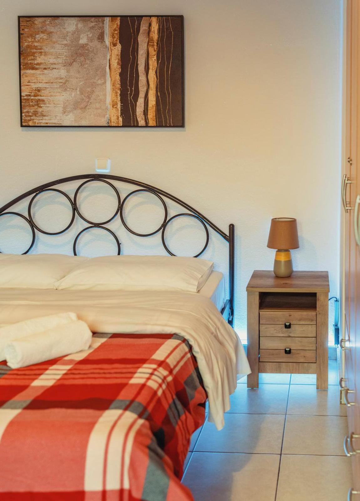 Crystal Cherry Apartment Preveza Luaran gambar